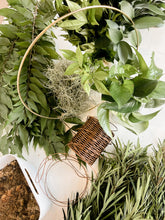 Load image into Gallery viewer, Sustainable Christmas Wreath Workshop
